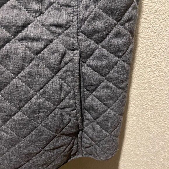 Van Heusen Women's Fitted Grey Vest Size Small - Picture 7 of 10